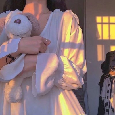 慈母线牵孝子心