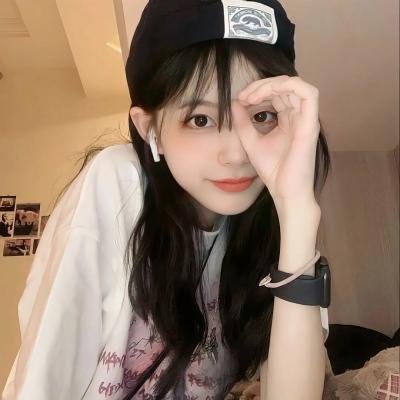 穿成作精女配后天天挽回老公的心